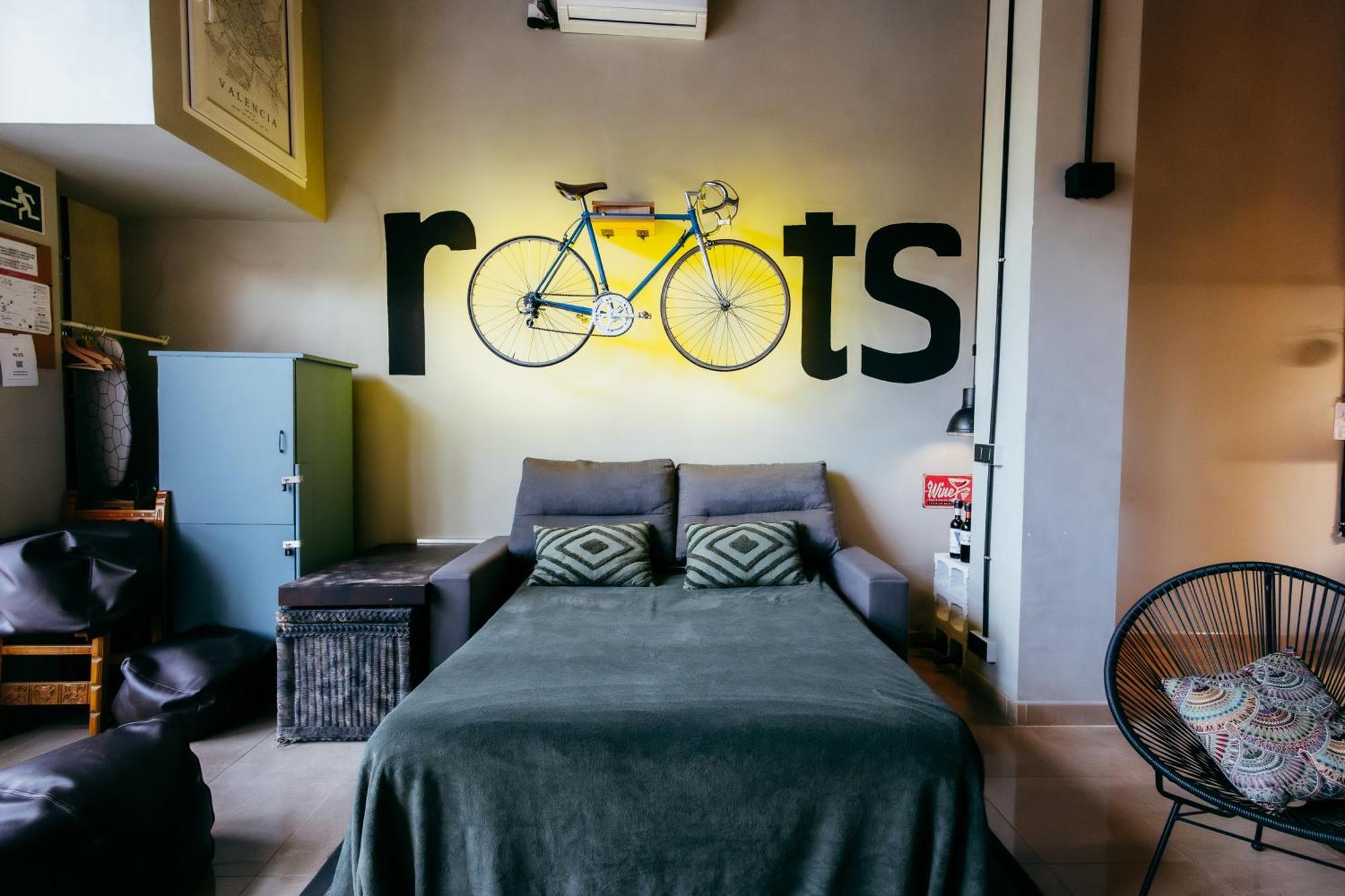 Apartment Ruzafa Roots, 12 Min To Centre, Smart Tv, Wine Valencia Bagian luar foto